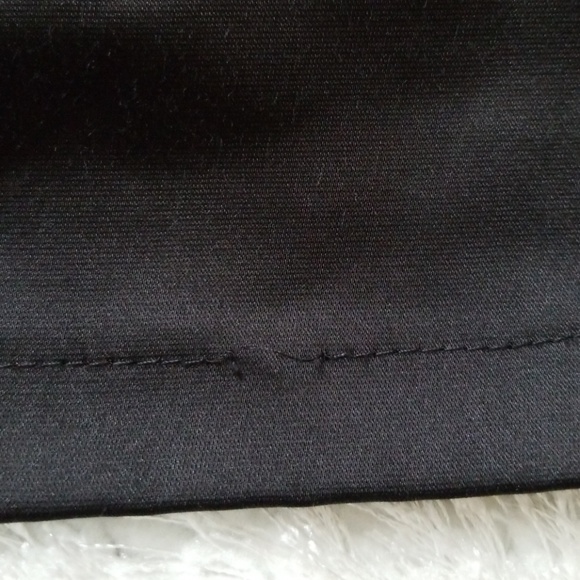 ⬇️👍 Forever 21 black bandage style skirt sz L - Picture 8 of 8